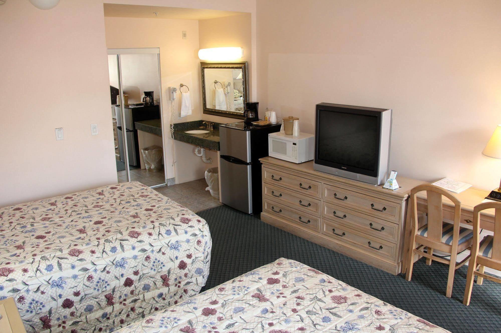 Royal Inn Hotel Loxahatchee Екстериор снимка